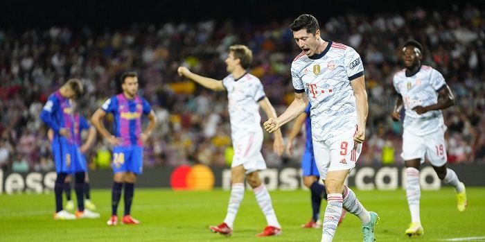 Robert Lewandowski z dwoma golami na Camp Nou (VIDEO)